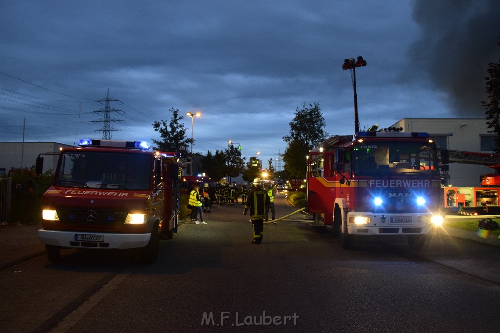 Grossbrand Halle Troisdorf Kriegsdorf Junkersring P396.JPG - Miklos Laubert